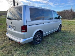 VW MULTIVAN t5, 2x posuvne dvere,TOP STAV - 4