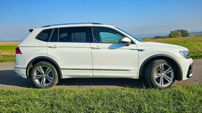 Volkswagen Tiguan Allspace 2.0TDi R-line 4x4 DSG - 4