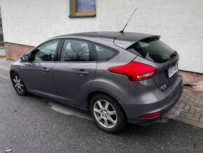 Ford Focus hatchback  1.0 ecoboost 2016 (prasklé rozvody) - 4