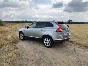 Volvo XC60 D5 AWD automat - 4