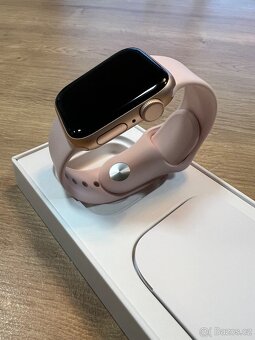 Apple Watch SE Gold Alu Pink - 4