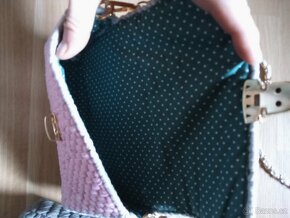 Krásná ručně pletená kabelka - 4