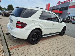 Mercedes Benz ML63 AMG - 4