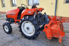 KUBOTA SATURN X20 - 4