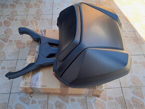 Kufr i s drzakem Honda Forza 125 /350 - 4