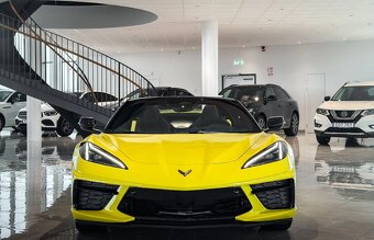 Chevrolet Corvette C8 Stingray - 4