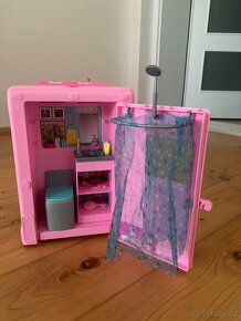 Karavan Barbie - 4