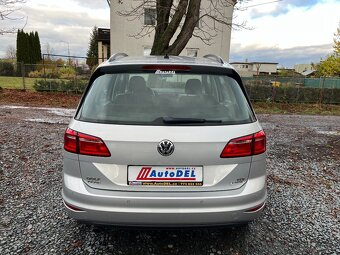 VW Golf Sportsvan, 1.6 TDi 81kW Serviska,Navigace - 4