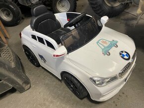 Dětské elektrické autíčko BMW - 4