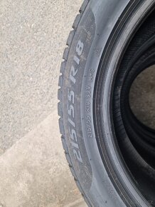 215/55/18 Zimní pneumatiky Pirelli 80% - 4