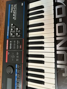 Roland Juno Di - 4