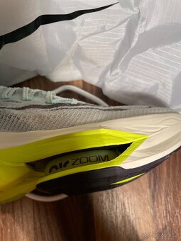 Pánské běžecké boty  Nike Air Zoom Alphafly Next %2 vel.45.5 - 4