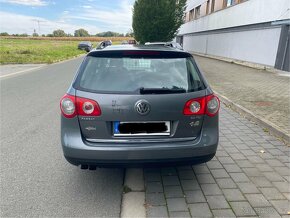 Volkswagen Passat B6 2.0Tdi Combi Rok 2008 pěkný stav - 4