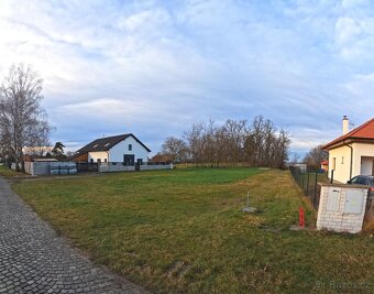 Stavební pozemek 1000 m2 - Jiřice - 4