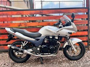 35KW Kawasaki ZR7s 23.000KM - ladák - bez investic - 4