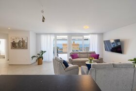 TOP Makarska(HR)–Zariadený apartmán s výhľadom na more - 4