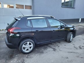 PEUGEOT 2008 1.2i, r.19, 1. majitel, ČR, jen servis PEUGEOT - 4