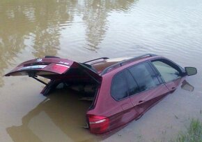 Koupím vytopené, havarované, poškozené auto - 4