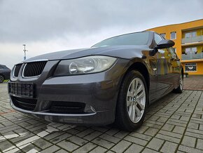 Bmw 318i e90 limuzína - 4