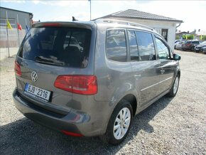 VW Touran 2,0TDI 103KW HIGHLINE PANO 7míst 06/2011 - 4