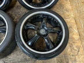 ALU KOLA AVERSUS WHEELS 5X130 ET45 22x10JJ, LETNÍ 295/30ZR22 - 4