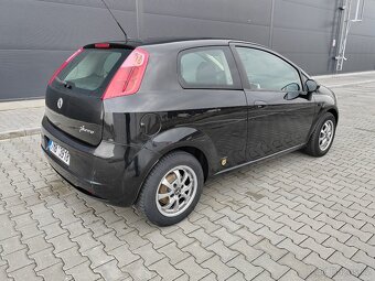 Fiat Grande Punto - 4