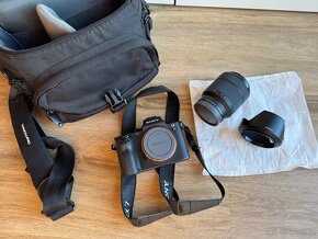 Sony A7 II + objektiv 28–70 + příslušenství - 4