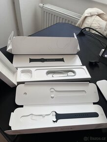 Apple watch series 8 45mm Cellular verze - 4