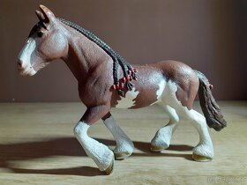 SCHLEICH aj.Koně SBĚRATELSKÉ FIGURKY 1 - 4