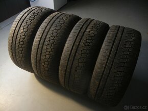 Zimní pneu Nokian 245/45R19 - 4