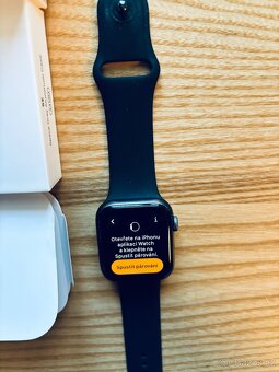 Hodinky Apple Watch SE 44mm Alu Black - 4