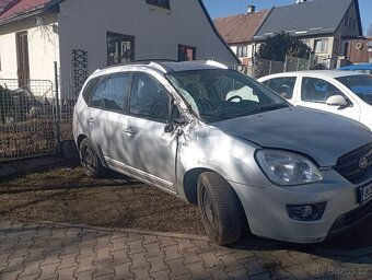 Kia carens 2.0 crdi 2007 - 4