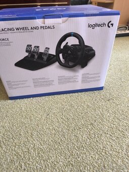 Logitech G923 Driving Force pro PC/PS5/PS4,ruční brzda,stoja - 4
