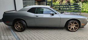 Dodge challenger unikátní stav 1A - 4