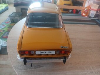 Skoda 100  deagostini 1:8 - 4