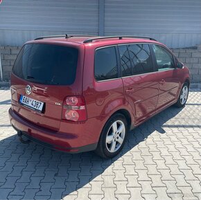 VW Touran 1,9Tdi /77kw/ 7míst/ klima/tažné/DSG - 4