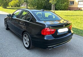 BMW E90 2.0d 2011 Facelift - 4