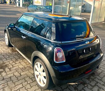 Mini Cooper 1.4 70kw 2009, naj. 179TKm - 4