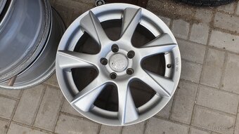 Sada Alu Disků 5x114.3 R17 - 4