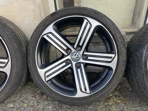 Vw cadiz 18” 5x112 - 4