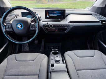 - BMW I3 - - 4