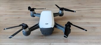 Dji Spark Fly combo +příslušenství - 4