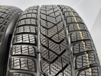 4x 215/55R17 Pirelli Sottozero 3 Nové - 4