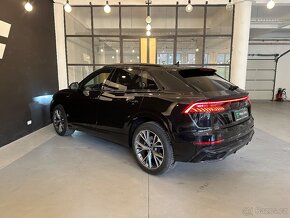 AUDI Q8 50TDI S-LINE 210KW QUATTRO TAŽNÉ HEAD-UP PANO MATRIX - 4