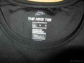 Crop top Nike vel.M -L - 4