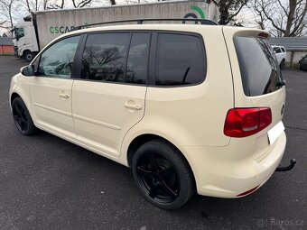 Volkswagen Touran II 1.6 TDi 2011 7-MÍST MOŽNO NA SPLÁTKY - 4