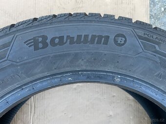 4ks. Zanovni zimni pneu 205/55/16. zn.Barum Polaris 5. - 4