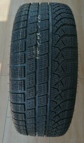 245/40 R19 98V Pirelli P ZERO WINTER - 4