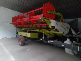 CLAAS AVERO 240 - 4