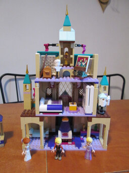 LEGO Království Arendelle 41167 - 4